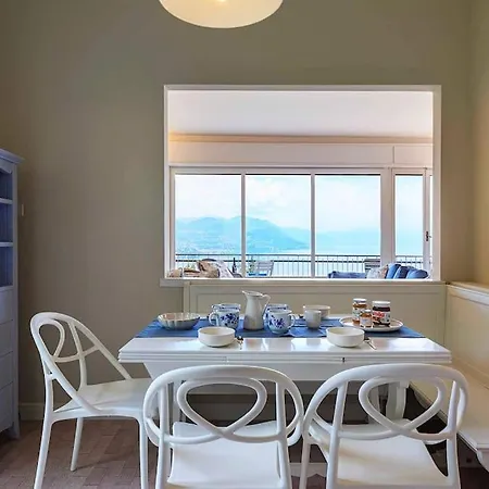 Lovely With Amazing Views! - Casa Laura Nyaraló