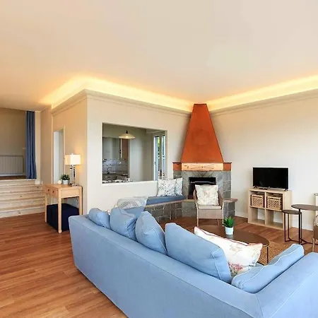 Lovely With Amazing Views! - Casa Laura Сasa de vacaciones