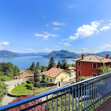 Lovely With Amazing Views! - Casa Laura Сasa de vacaciones *