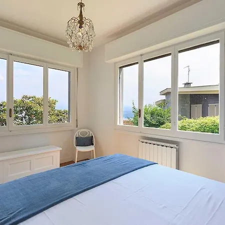 Lovely With Amazing Views! - Casa Laura Vakantiehuis Stresa